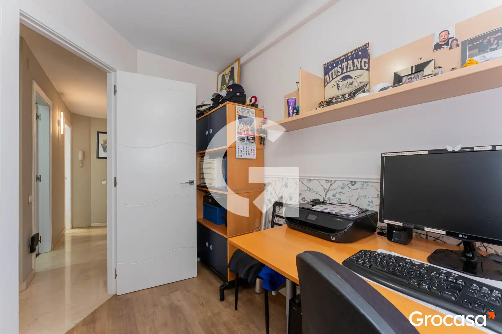 Dormitori de Casa adosada en venda en Cornellà de Llobregat amb Aire condicionat, Calefacció i Terrassa