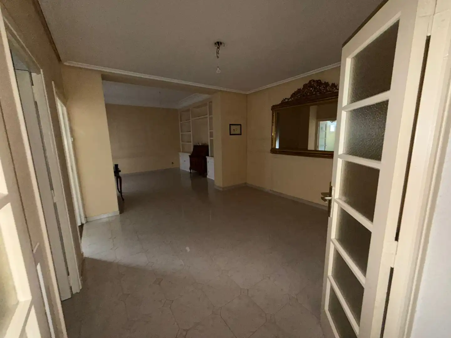 Flat for sale in Zaragoza  with Heating, Terrace and Furnished