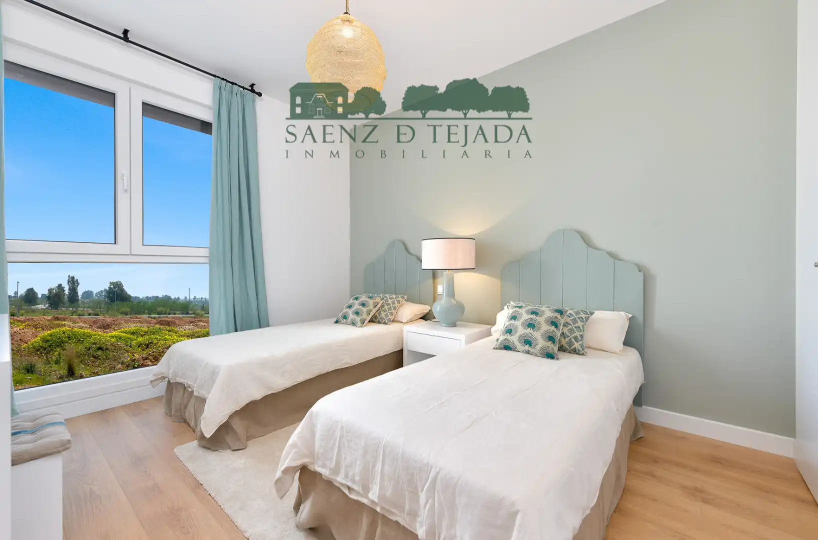Habitación de Casa o chalet de alquiler en Dos Hermanas con Aire acondicionado, Calefacción y Jardín privado