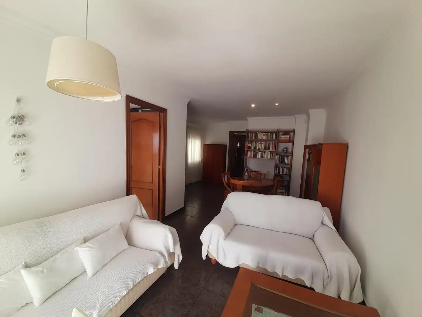 Piso con terraza en venta en Els Molins