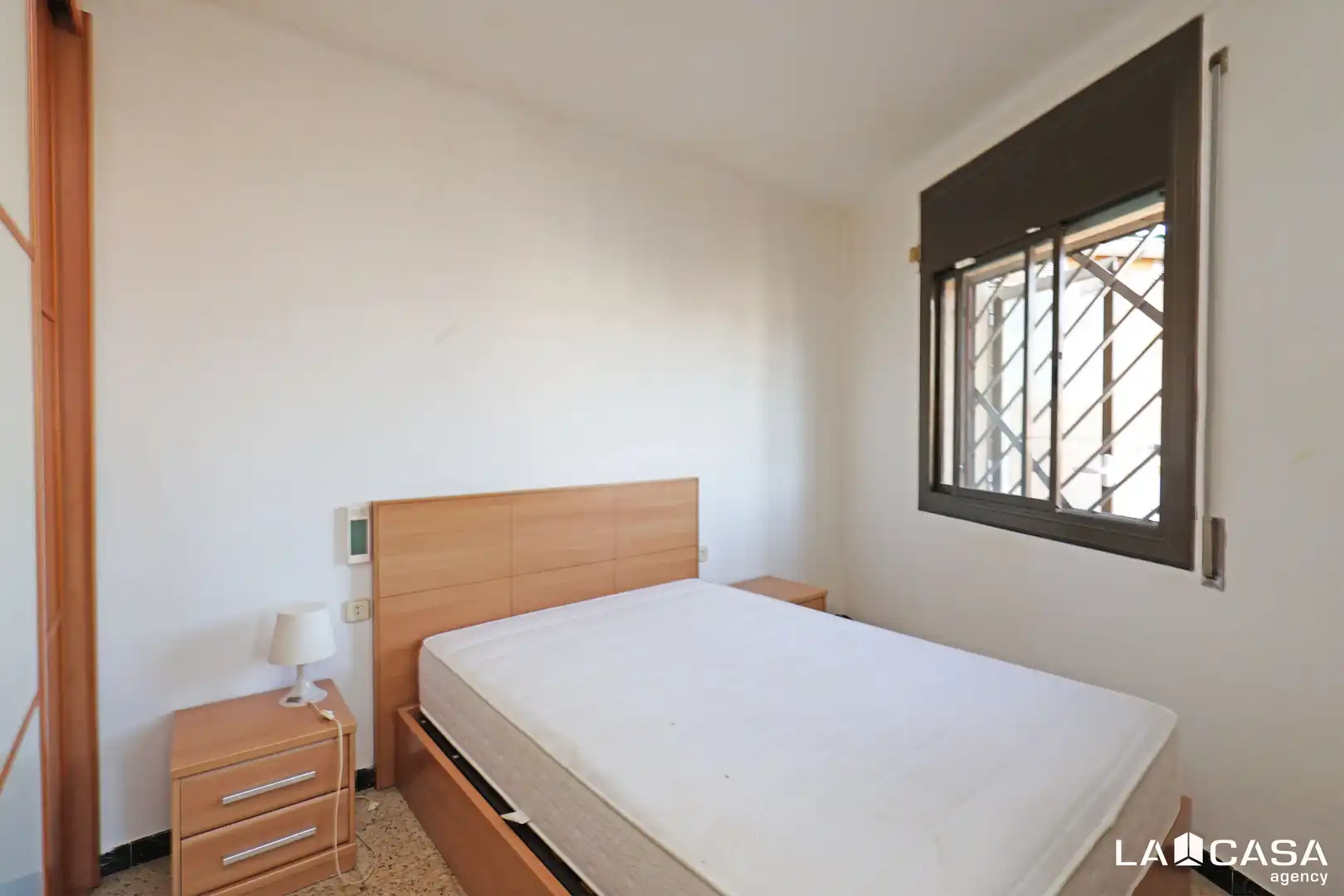 Dormitori de Àtic en venda en Esplugues de Llobregat amb Terrassa