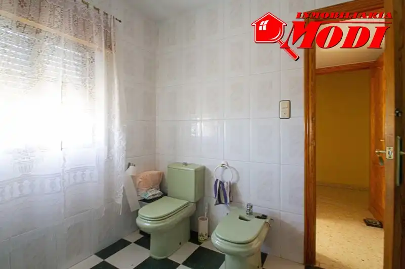 Bany de Casa o xalet en venda en Moraleda de Zafayona amb Aire condicionat i Piscina