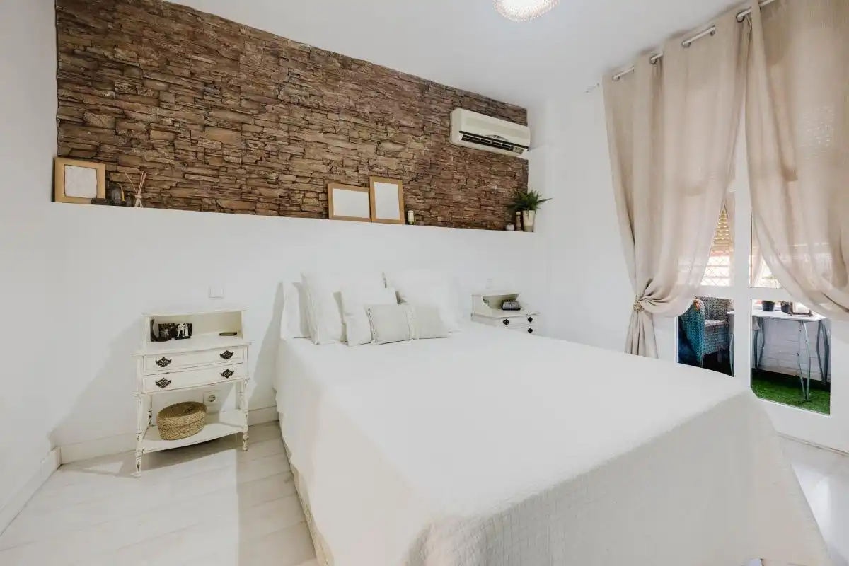 Habitación de Piso en venta en Sevilla con Aire acondicionado, Calefacción y Trastero
