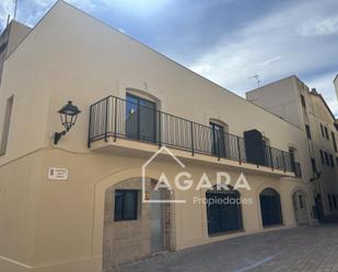 Exterior view of Single-family semi-detached for sale in Pallejà