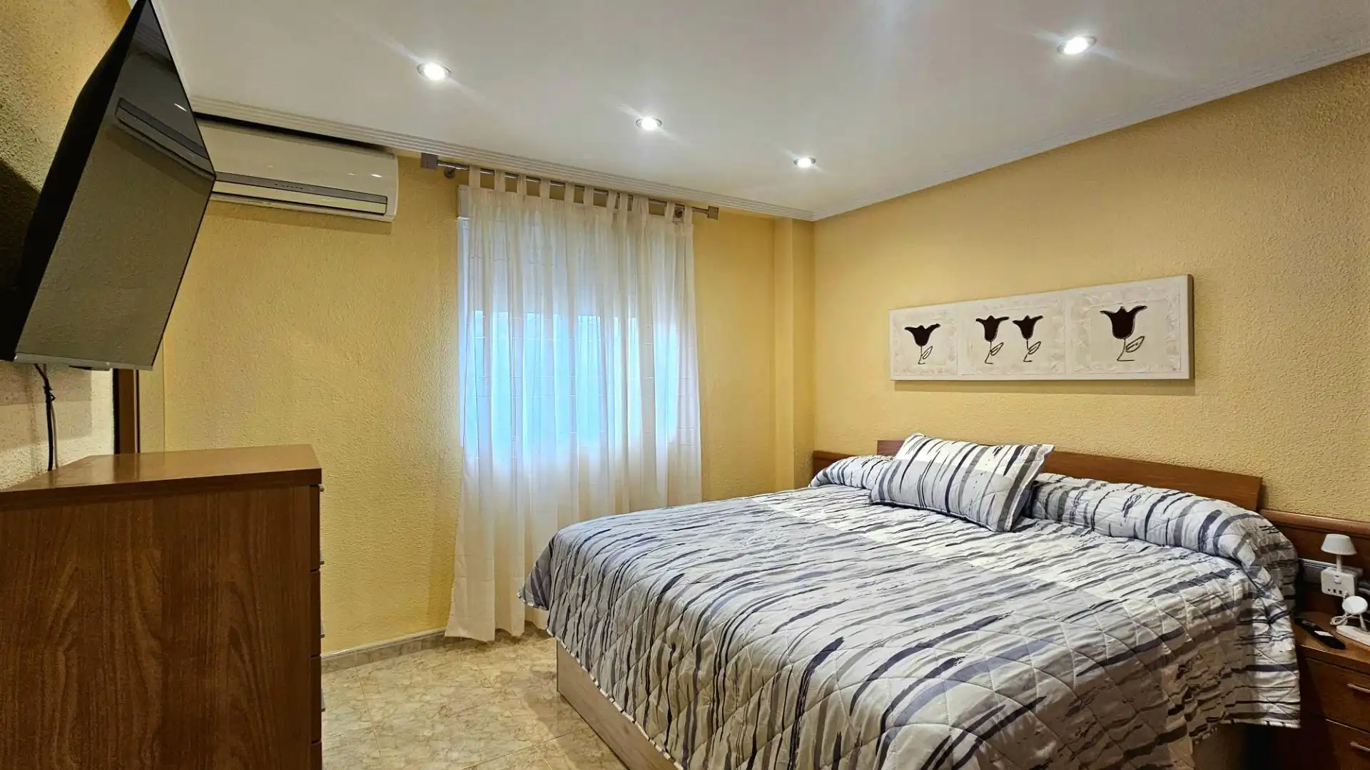 Habitación de Piso en venta en Cartagena con Aire acondicionado y Amueblado