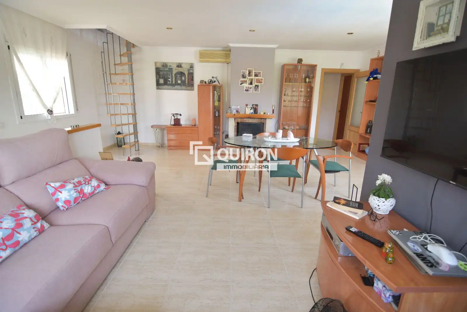 Living room of Detached homes for sale in Roda de Berà  with Heating, Terrace and Swimming Pool