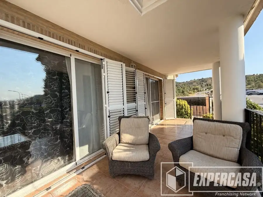 Terrassa de Casa o xalet en venda en Riba-roja de Túria amb Aire condicionat, Calefacció i Terrassa