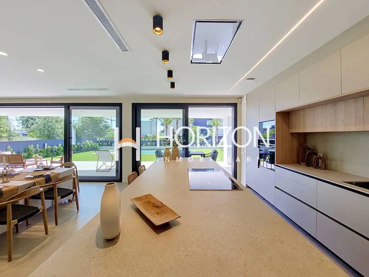 Chalet con piscina en venta en Calle Pepe de Garraf, imagen 8