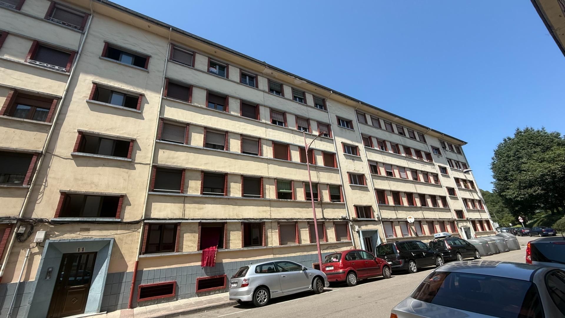 Exterior view of Flat for sale in Langreo