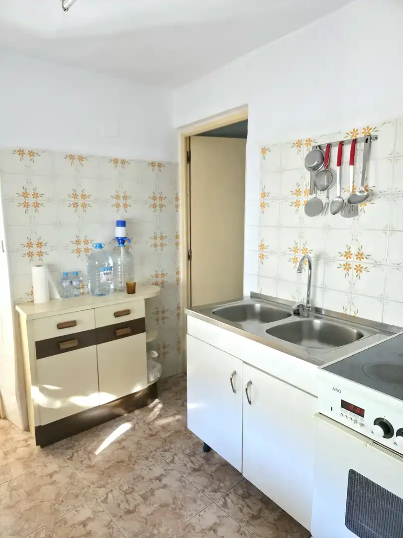 Cuina de Casa o xalet en venda en Herrera de Pisuerga amb Calefacció, Parquet i Traster