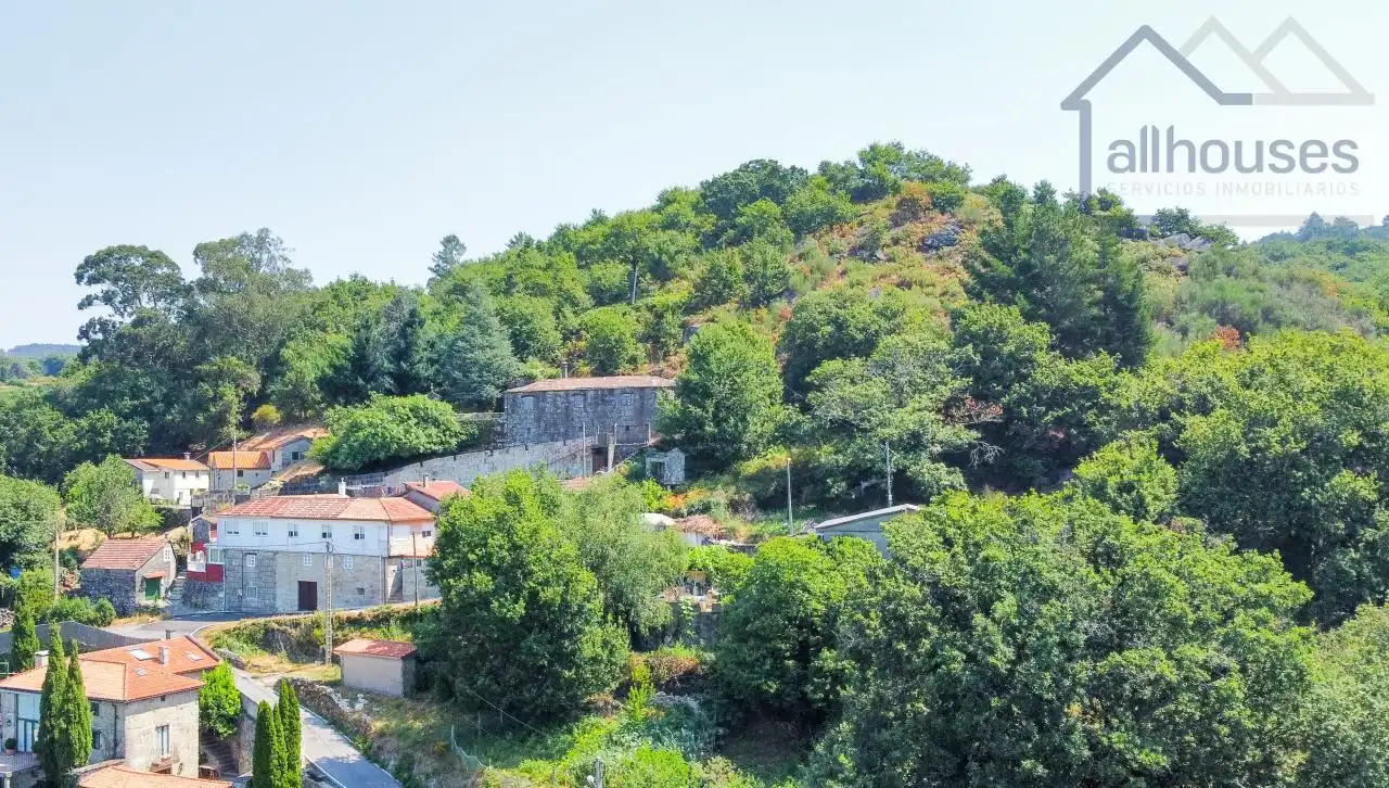 Casa rústica amb jardí en venda a Covelo, imagen 29