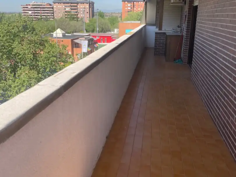 Appartamento con piscina in affitto a Ramón Gómez de la Serna 87, imagen 7