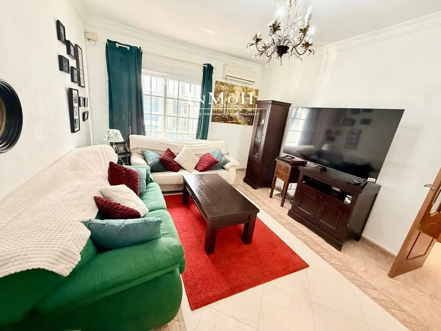 Sala de estar de Casa adosada en venta en Chiclana de la Frontera con Aire acondicionado, Terraza y Balcón