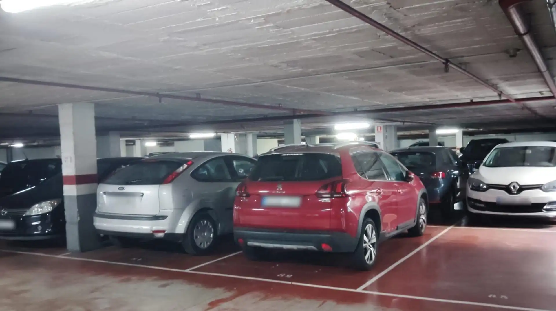 Parkplatz von Garage zur Miete in Barcelona