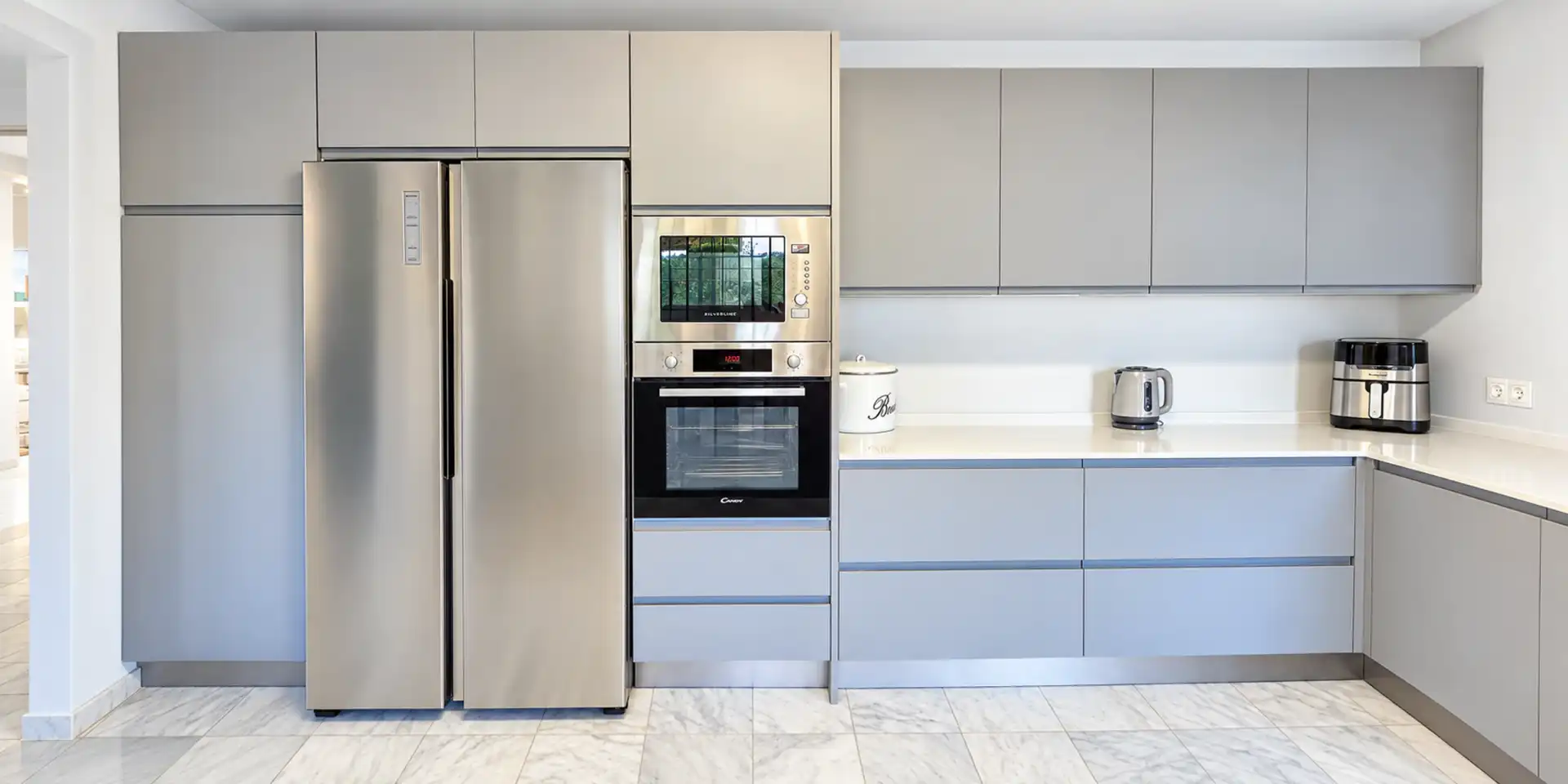 Kitchen of Houses for sale in La Duquesa