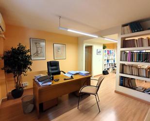 Oficina en venda a  RAMON I CAJAL, Nou Eixample Sud