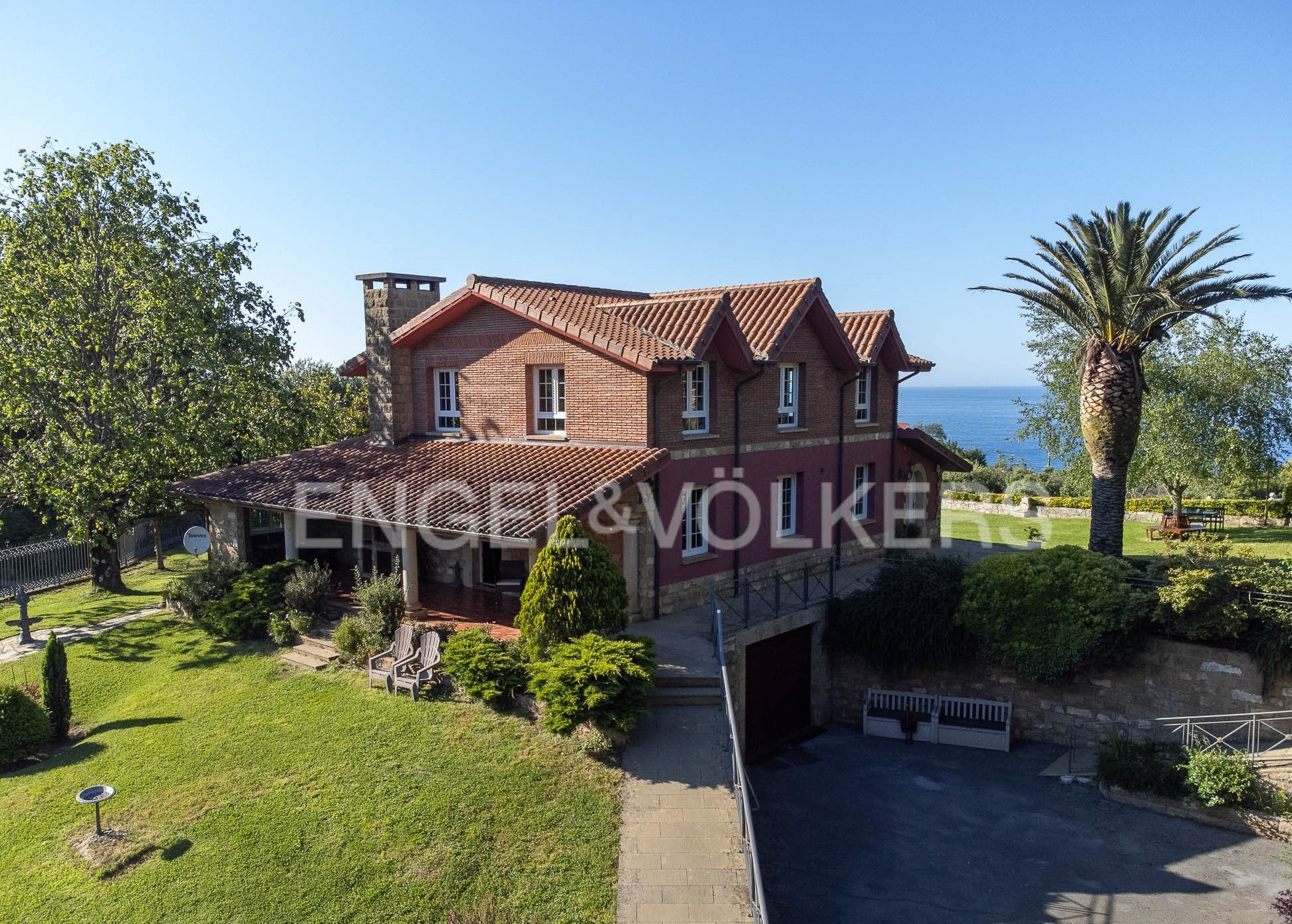 Exterior view of House or chalet for sale in Lekeitio  with Heating, Private garden and Storage room