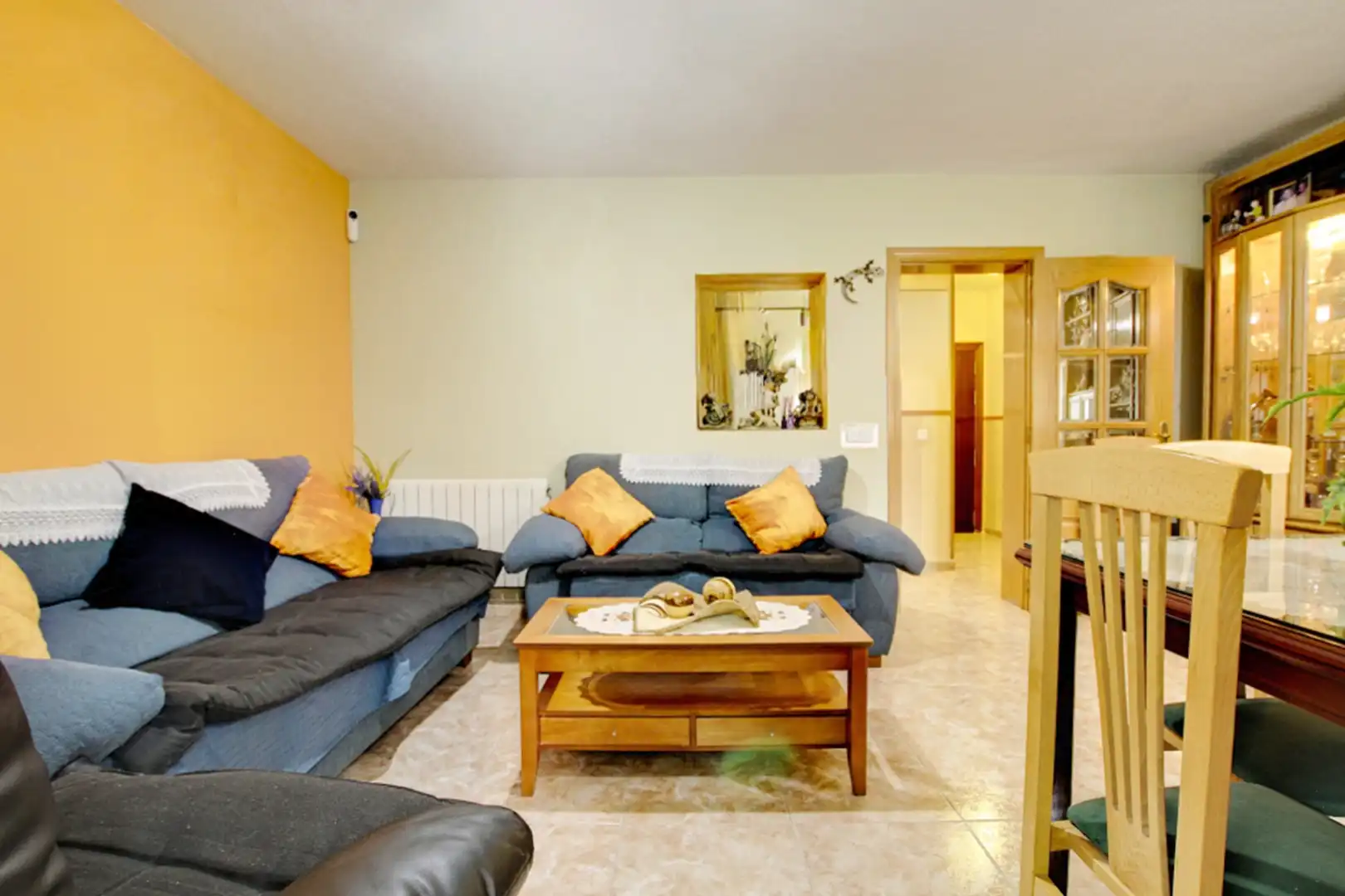 Sala de estar de Piso en venta en Alcorcón con Calefacción, Terraza y Trastero