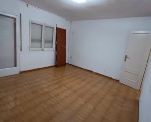 Sala d'estar de Pis en venda en Mollet del Vallès amb Forn i Balcó
