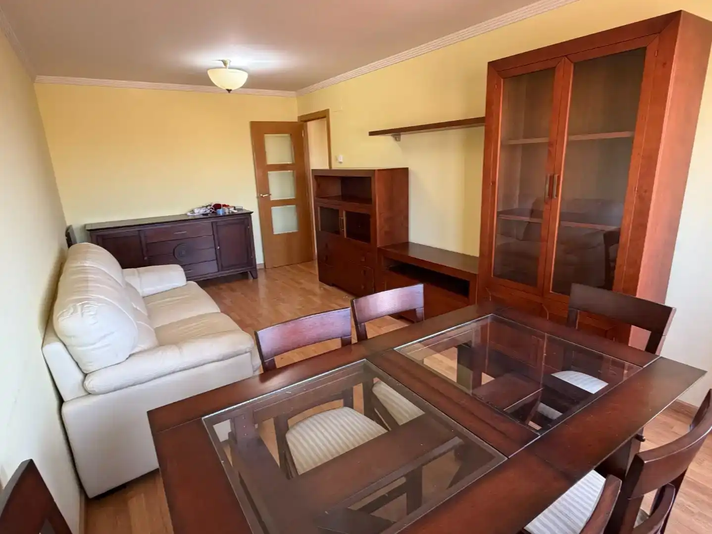 Sala de estar de Piso en venta en Villamayor con Balcón