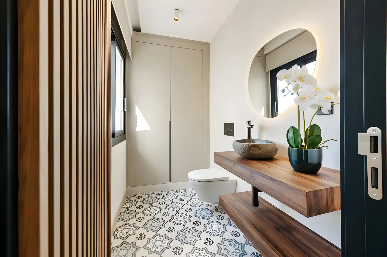 Baño de Ático en venta en Marbella con Aire acondicionado, Calefacción y Terraza