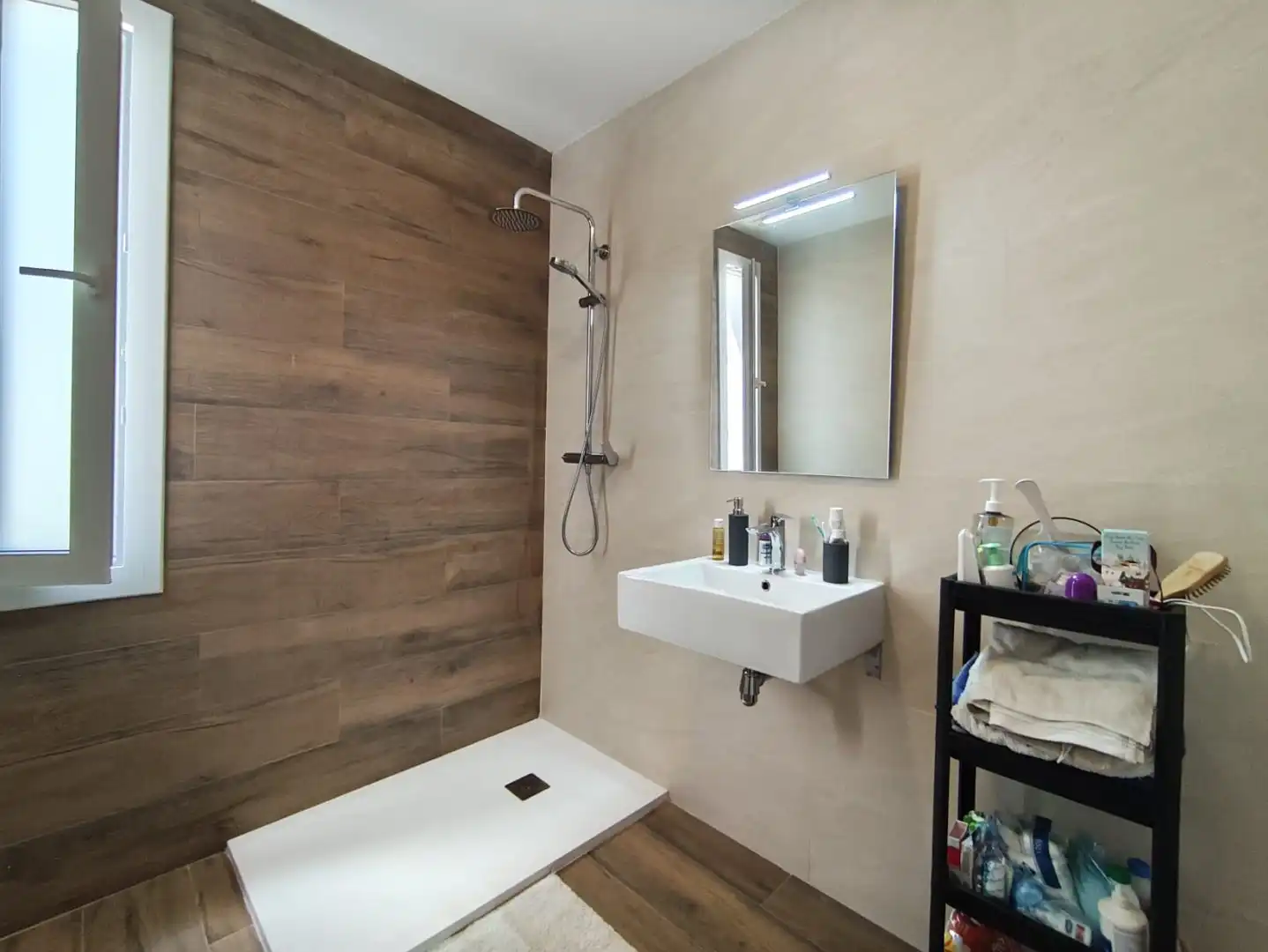 Bathroom of Houses for sale in Aznalcázar  with Air Conditioner, Heating and Private garden