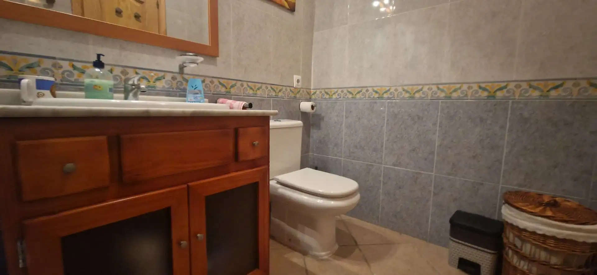 Bany de Casa o xalet en venda en El Portil amb Aire condicionat, Calefacció i Jardí privat