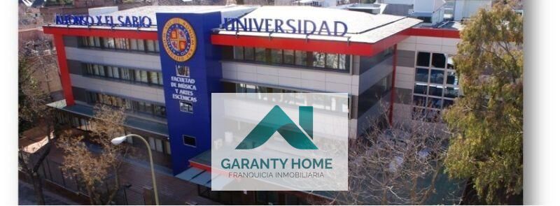 Vista exterior de Apartamento de alquiler en Villanueva de la Cañada con Jardín privado y Amueblado