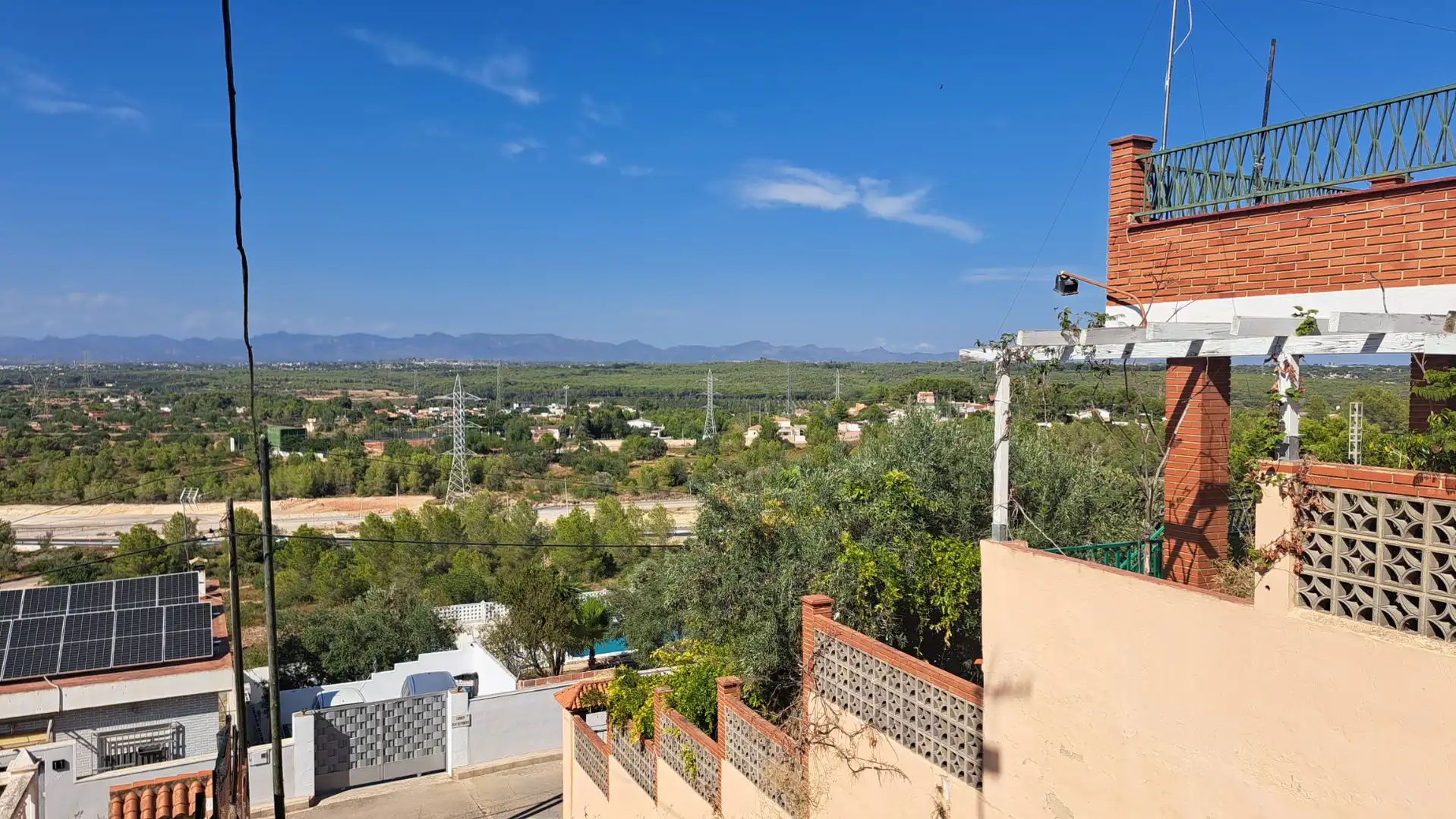 Vista exterior de Casa o chalet en venta en Manises con Aire acondicionado, Jardín privado y Terraza