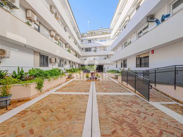 Piso con jardín en venta en Casco Antiguo