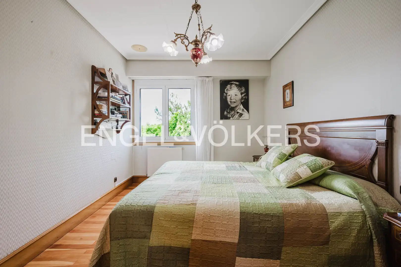 Bedroom of Houses for sale in Donostia - San Sebastián   with Air Conditioner, Heating and Private garden