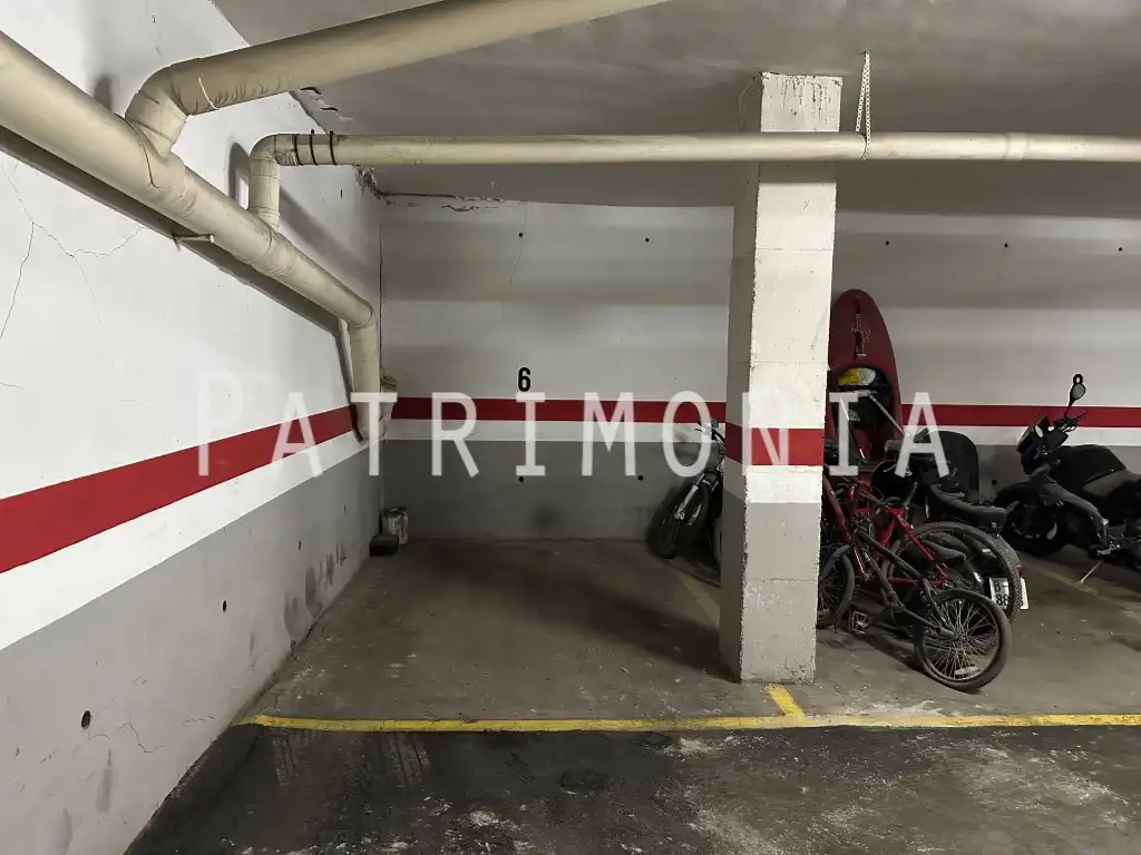 Aparcament de Garatge en venda en Barcelona