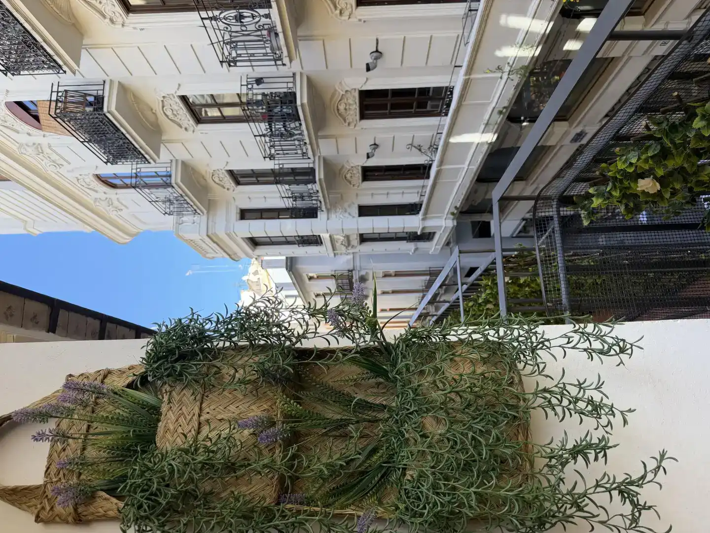 Vista exterior de Apartament de lloguer en Valencia amb Aire condicionat, Parquet i Moblat