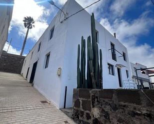 Vista exterior de Casa o xalet en venda en Valverde (Santa Cruz de Tenerife)