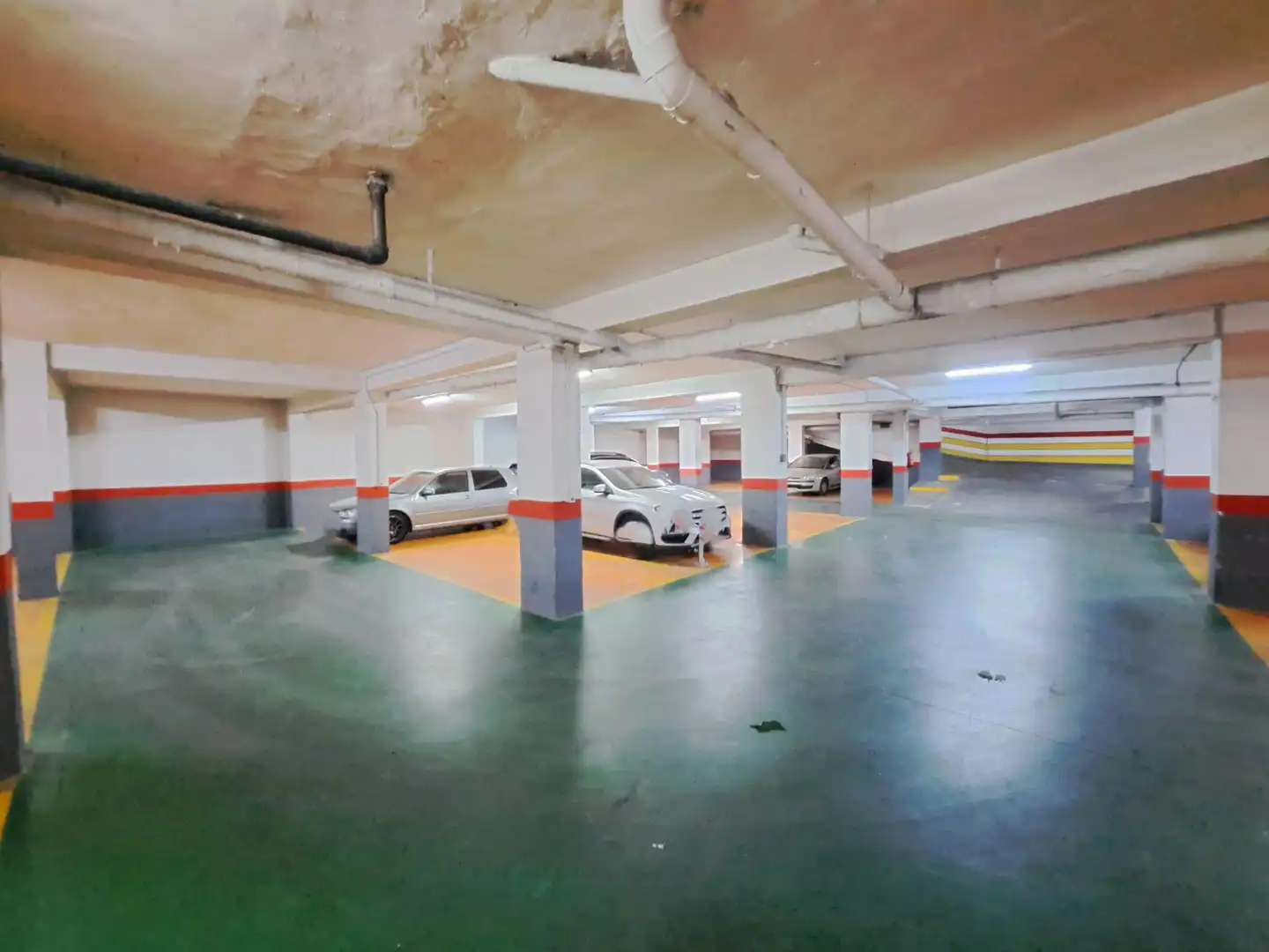 Individual for sale in Casc Urbà