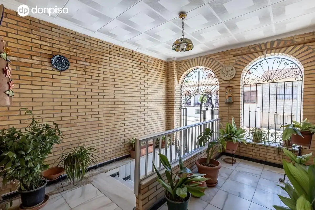 Casa o xalet en venda a Calle Calle Gran Vía de Colón, 22, Láchar