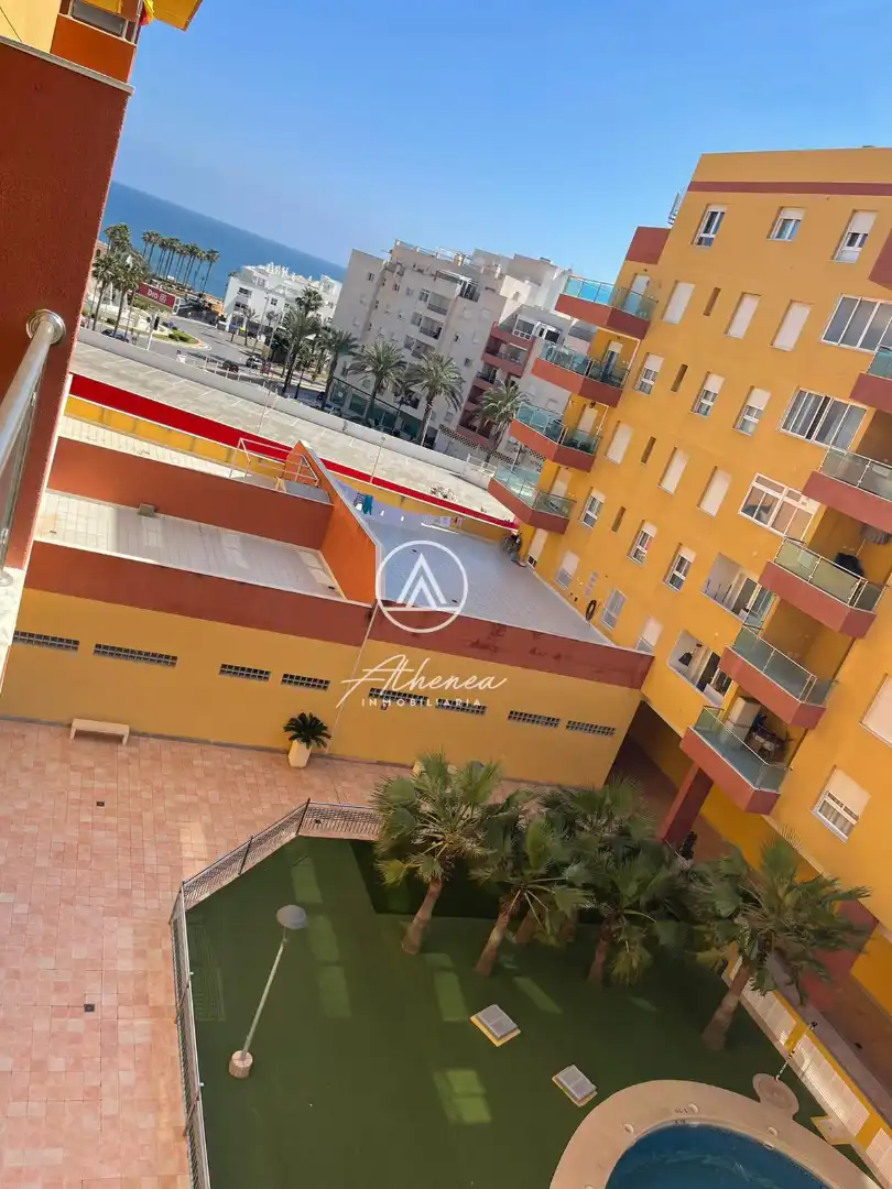 Pis amb piscina de lloguer a Roquetas de Mar ciudad, imagen 2