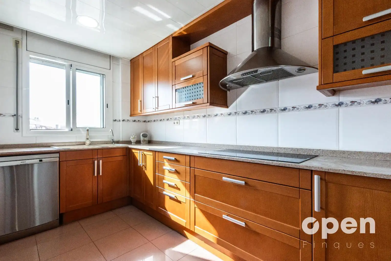 Cuina de Dúplex en venda en Terrassa amb Calefacció, Terrassa i Forn