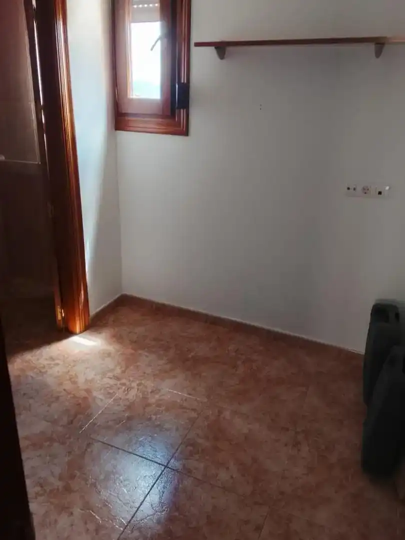Habitación de Casa adosada en venta en Cáñar con Amueblado, Horno y Lavadora
