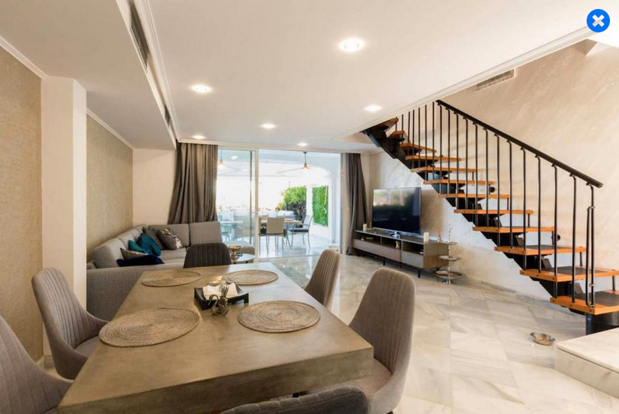 Living room of Single-family semi-detached to rent in Marbella  with Air Conditioner, Private garden and Furnished