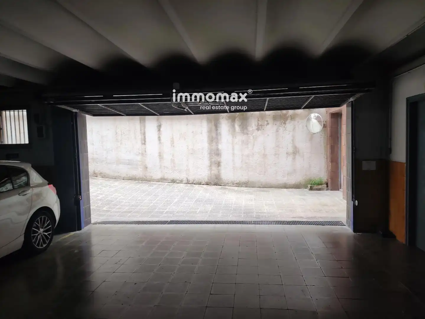 Garage for rent in Angli, Les Tres Torres