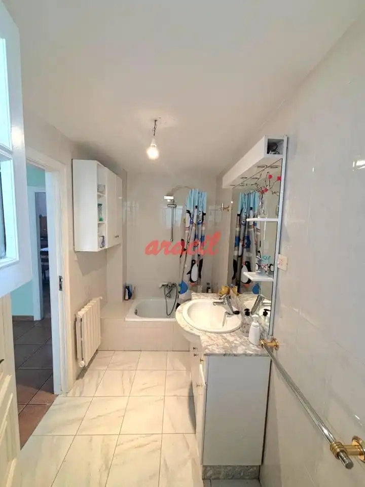 Chalet con terraza en venta en Toén, imagen 35