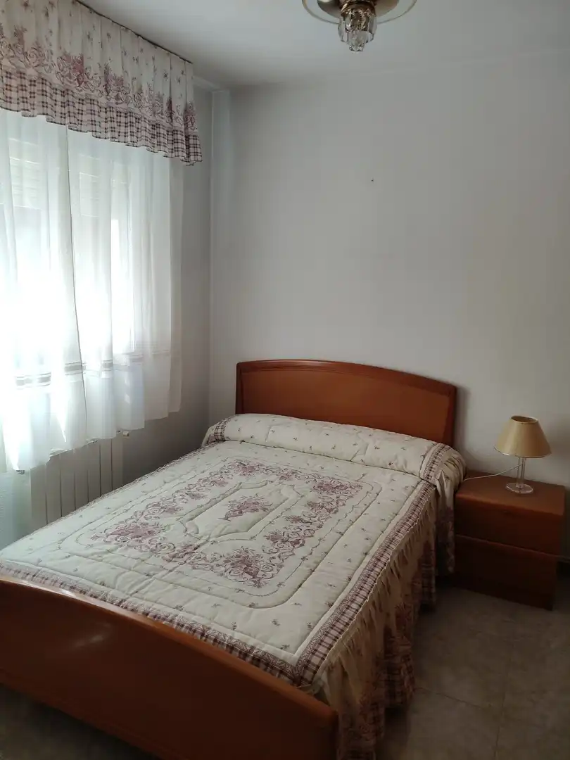 Schlafzimmer von Wohnung zum Verkauf in Madrid mit Klimaanlage und Heizung