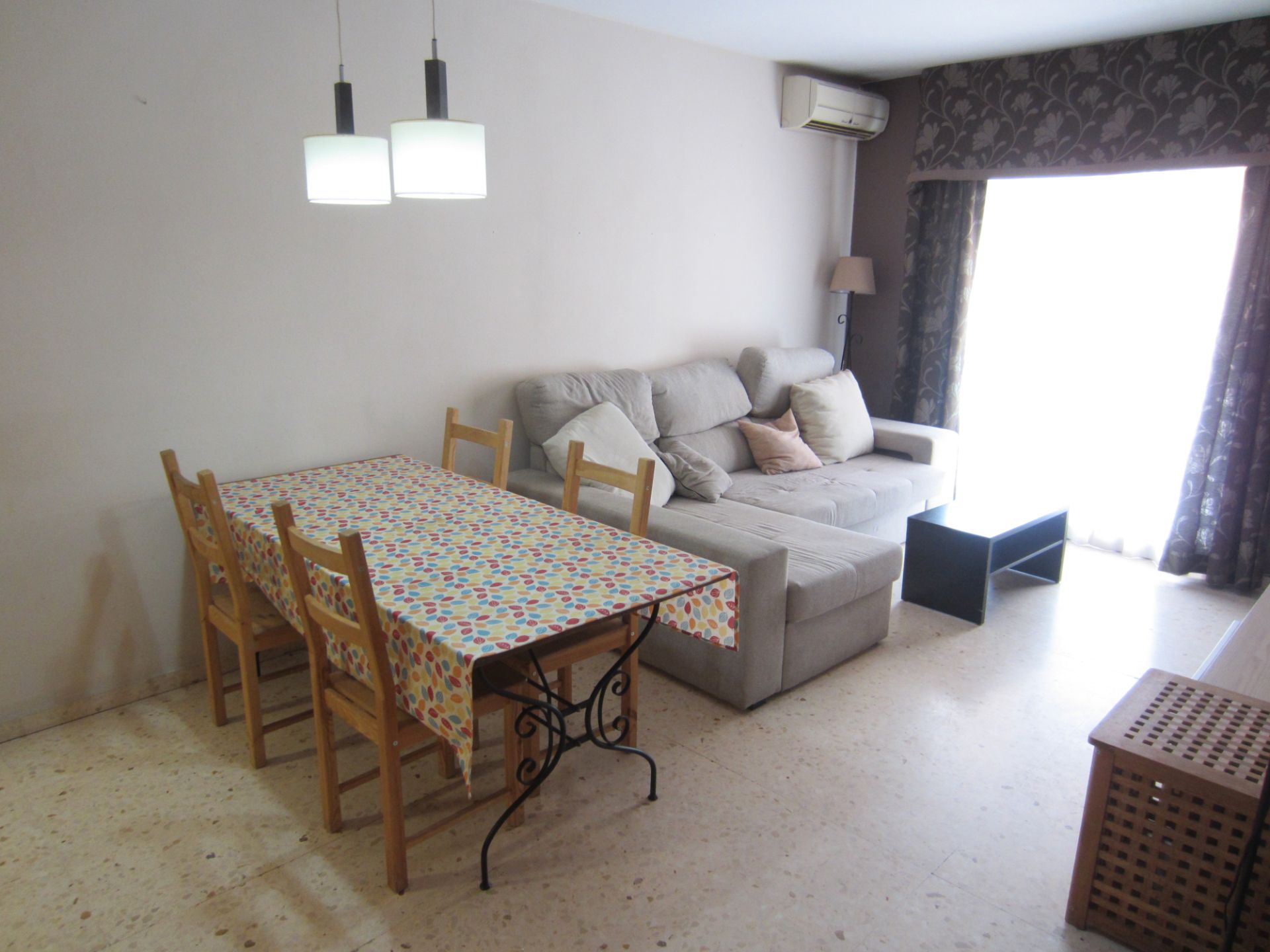 Living room of Flat to rent in Puçol  with Air Conditioner, Heating and Furnished