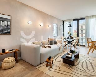 Sala d'estar de Apartament de lloguer en  Barcelona Capital amb Aire condicionat, Moblat i Forn