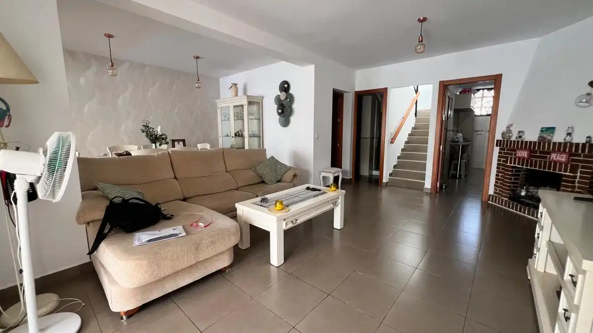 Casa bifamiliare in vendita a Parque de la Paloma, imagen 3