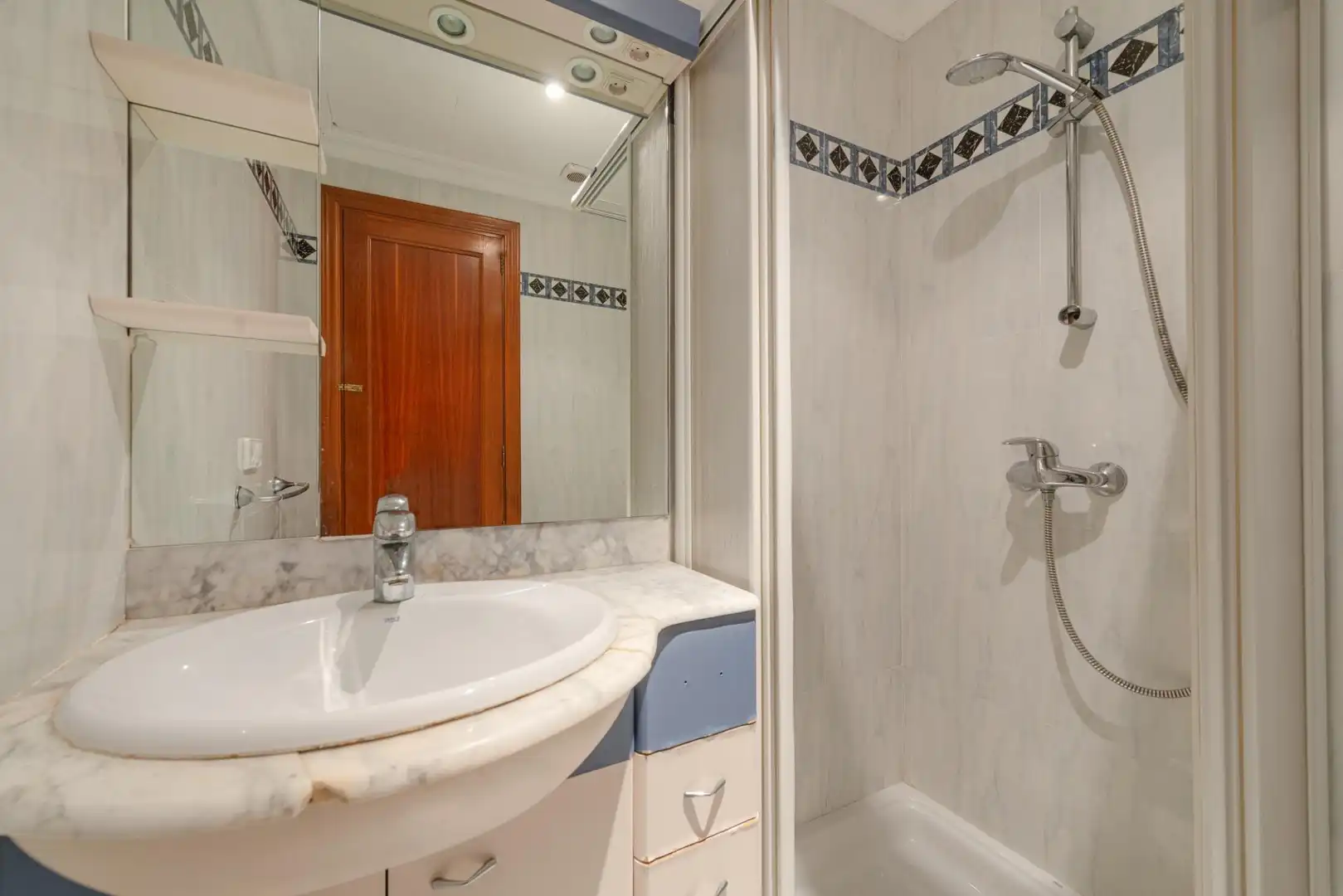 Bany de Apartament en venda en Alcúdia amb Aire condicionat, Calefacció i Terrassa
