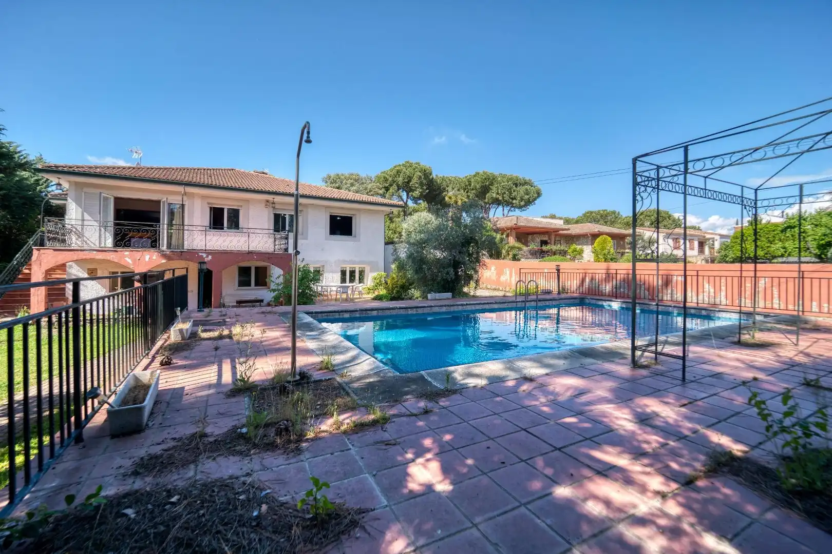 Piscina de Casa o xalet en venda en Villanueva de la Cañada amb Calefacció, Jardí privat i Terrassa