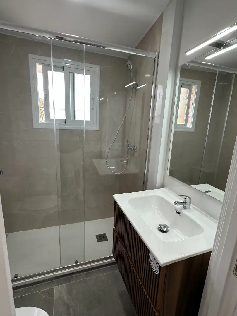 Baño de Piso de alquiler en Córdoba con Amueblado