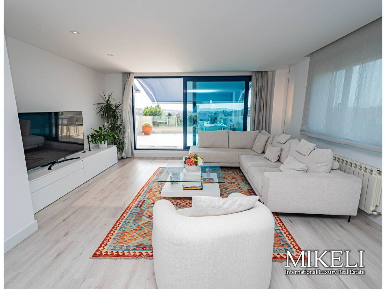 Sala d'estar de Pis en venda en Santander amb Calefacció, Terrassa i Traster